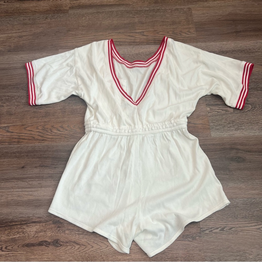 Anthropologie Waffle Knit Romper Size Medium Ivory Red Trim Lounge Casual Cozy - Picture 5 of 10